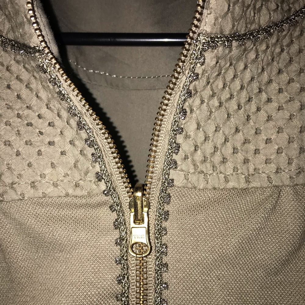 Reversible crop jacket! - Picture 4 of 5